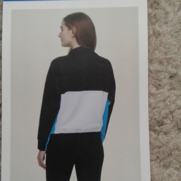 🎈BRAND NEW🎈DKNY NEW YORK PULL-OVER SWEAT-SHIRTS - Picture 5 of 7